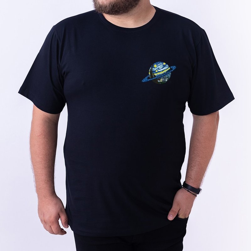Camiseta Saturno Van Gogh - Plus Size Preta Camiseta Saturno Van Gogh - Plus Size Preta
