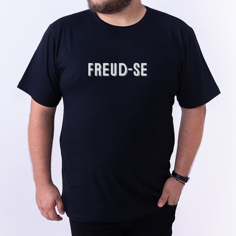 Camiseta Freud-se - Plus Size Preta Camiseta Freud-se - Plus Size Preta