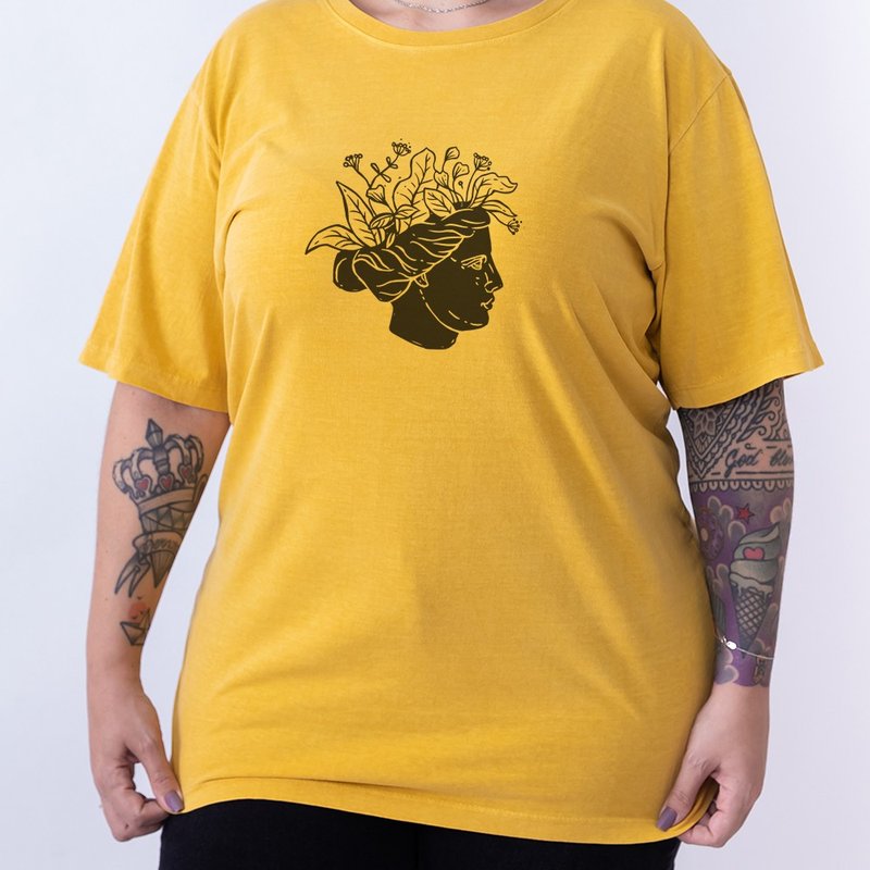 Camiseta Woman Nature - Mostarda Plus Size Camiseta Woman Nature - Mostarda Plus Size